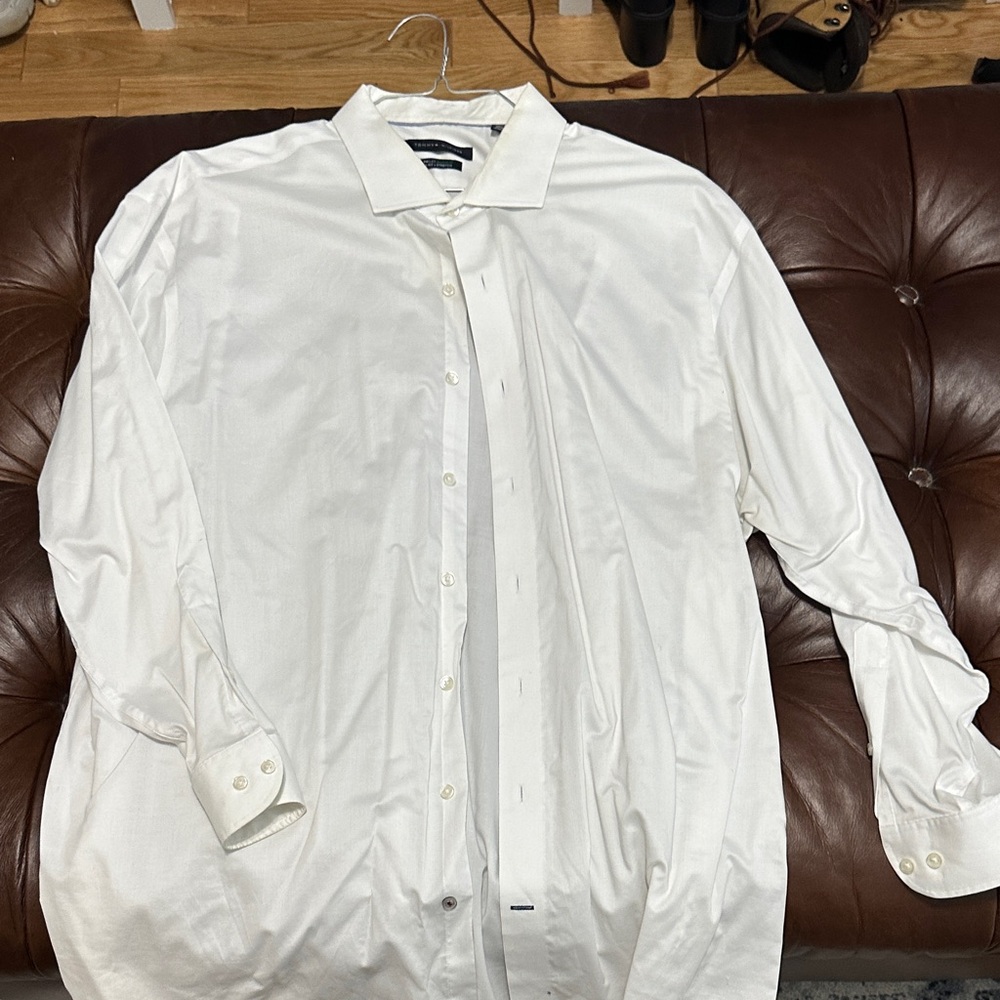 Tommy Hilfiger Classic White Dress Shirt